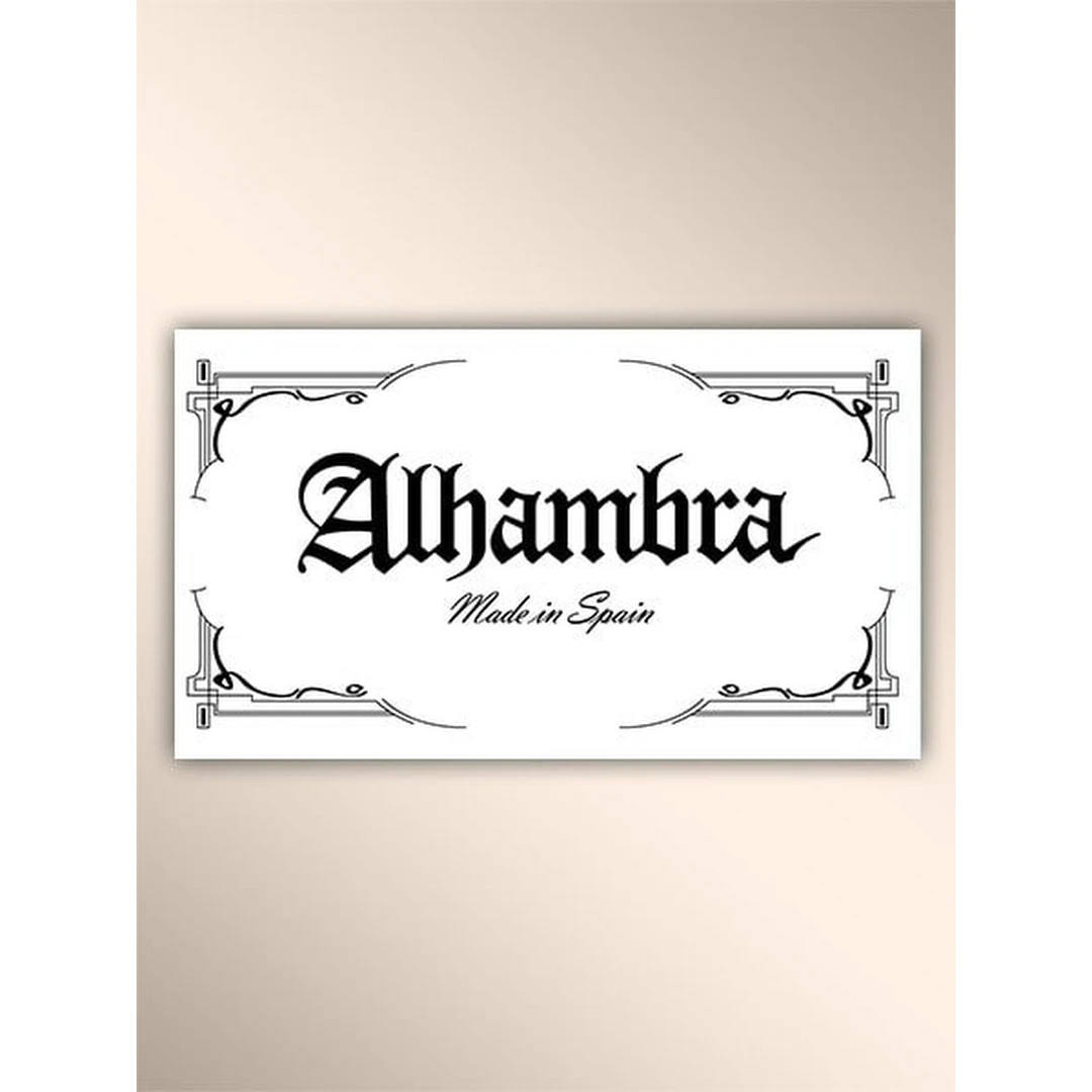 Классическая гитара Alhambra 1C