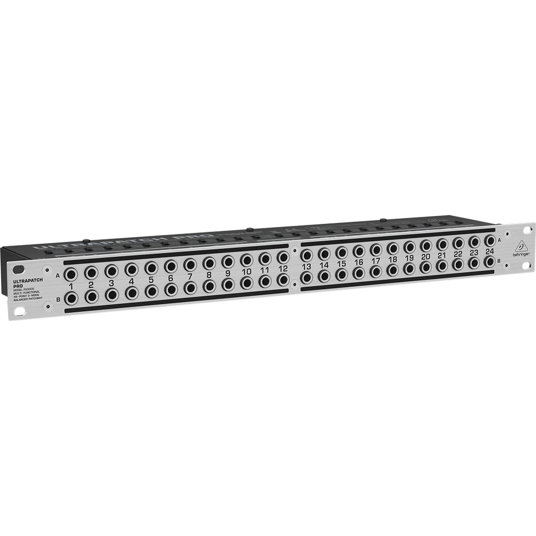 Коммутационная панель Behringer PX3000