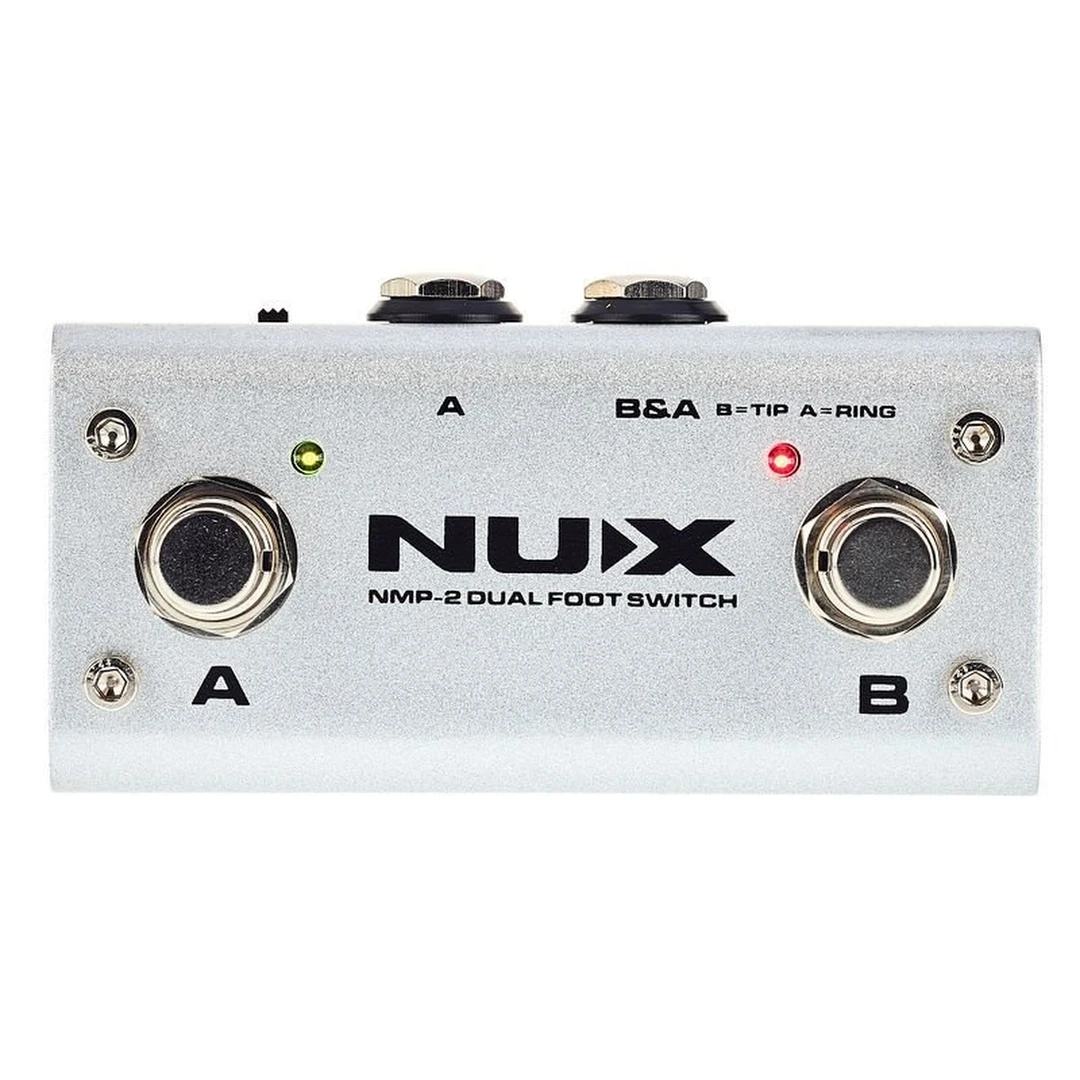 Педаль эффектов и футсвитч Nux Loop Core Deluxe Bundle