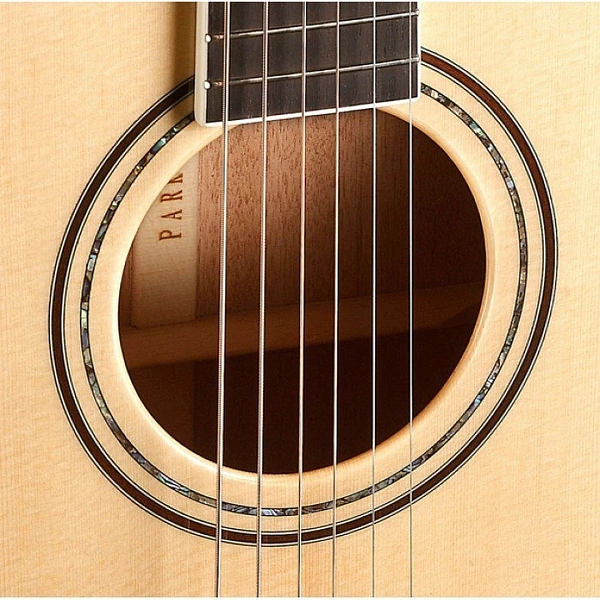 Акустическая гитара Parkwood P620